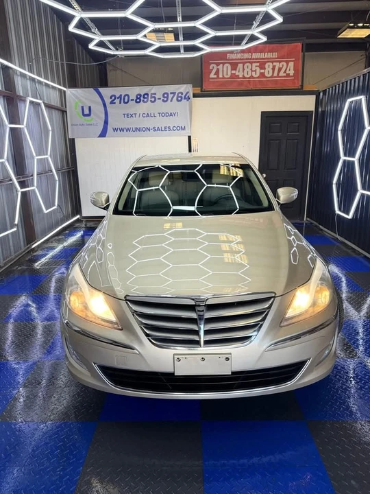 2012 Hyundai Genesis - Image 3 of 20