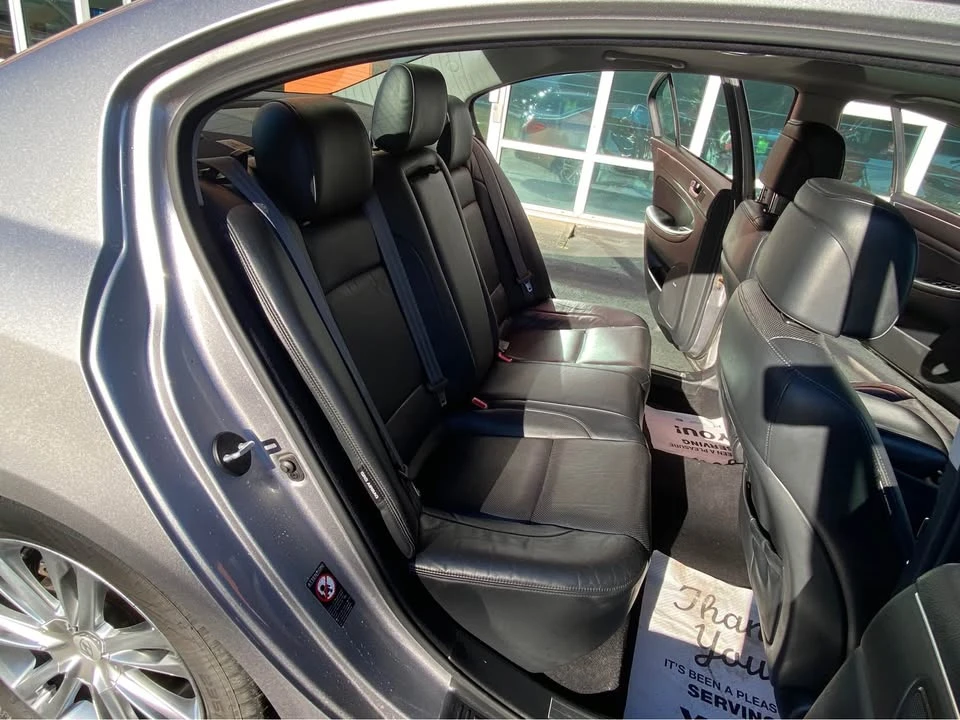 2012 Hyundai Genesis - Image 13 of 20