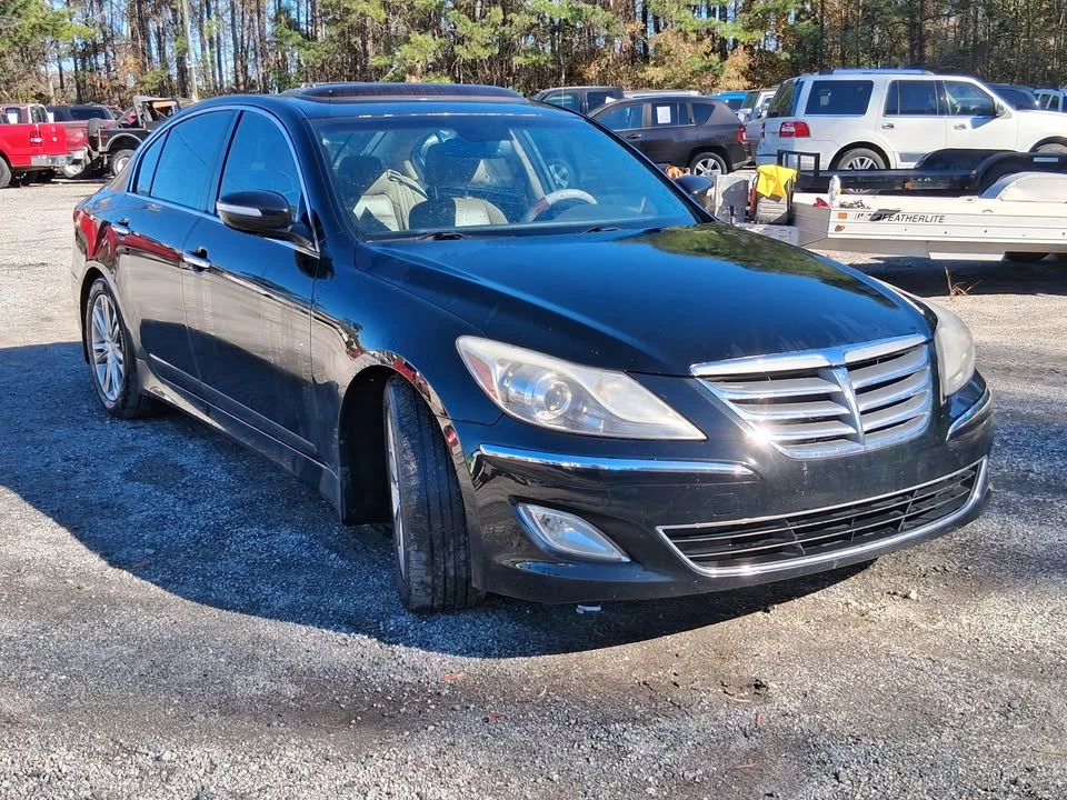 2012 Hyundai Genesis - Image 3 of 9