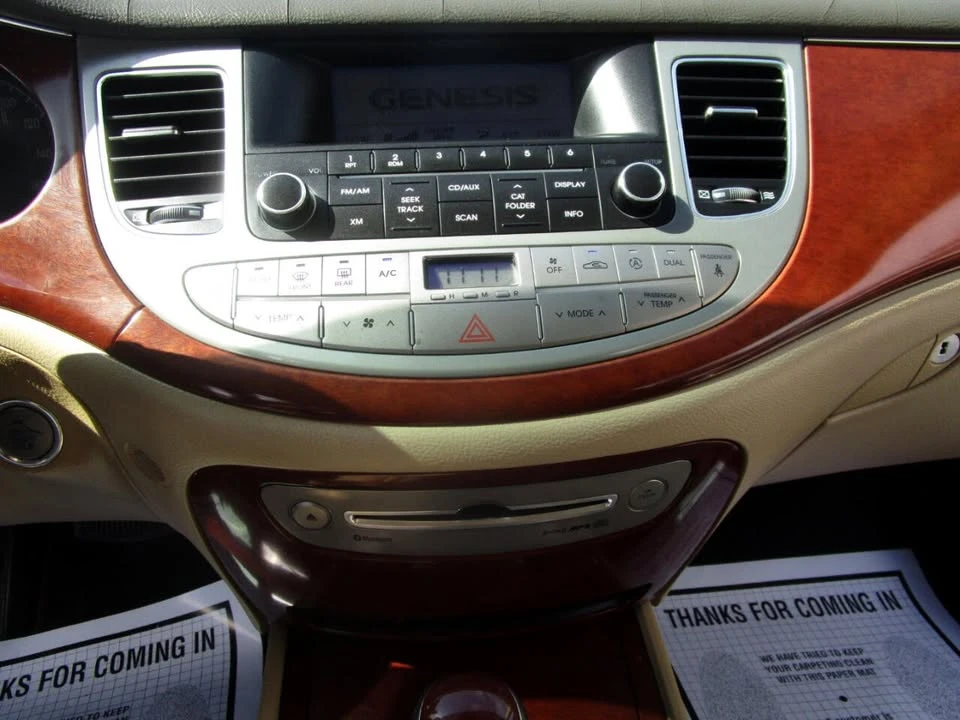 2012 Hyundai Genesis - Image 5 of 20