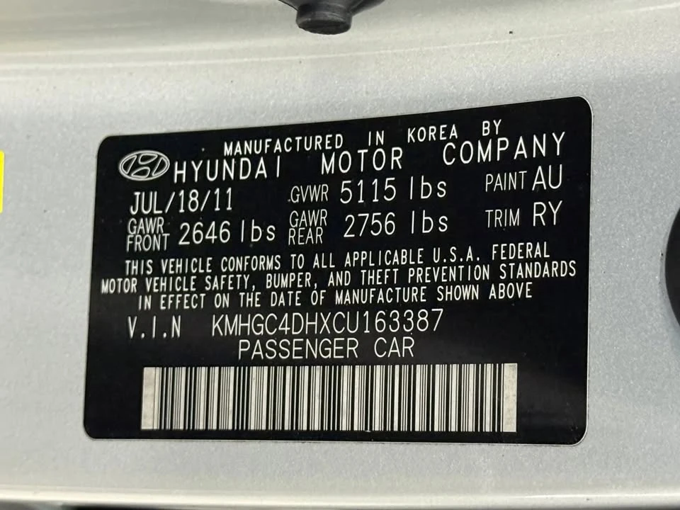 2012 Hyundai Genesis - Image 20 of 20
