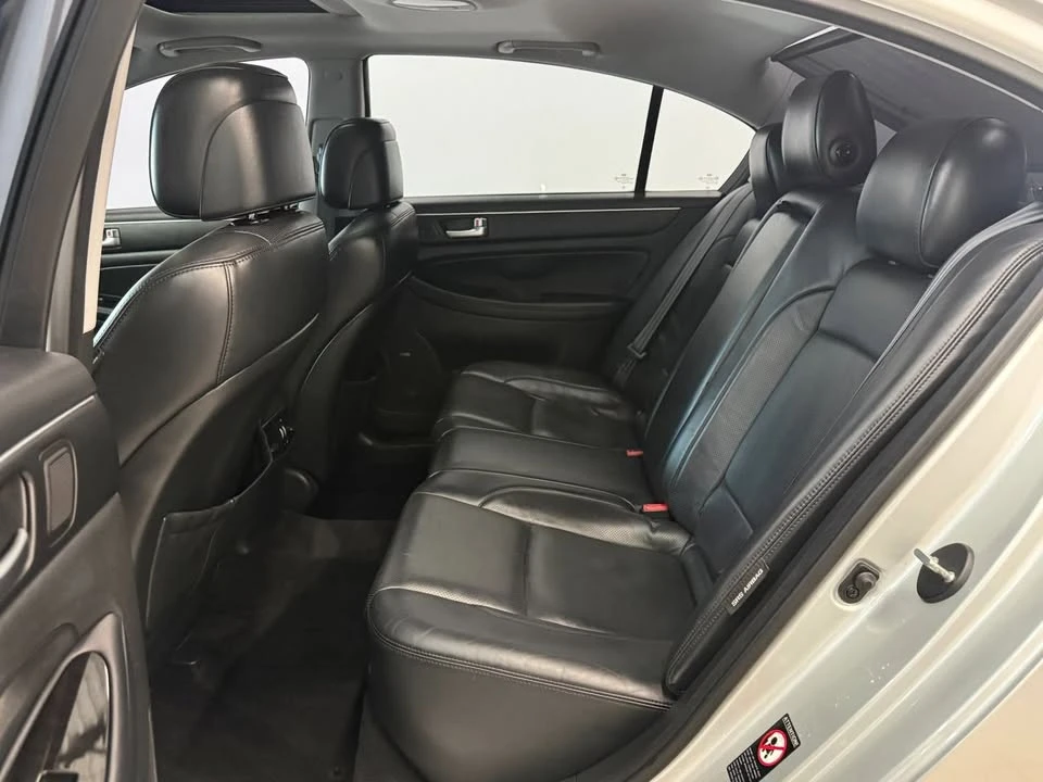 2012 Hyundai Genesis - Image 11 of 20
