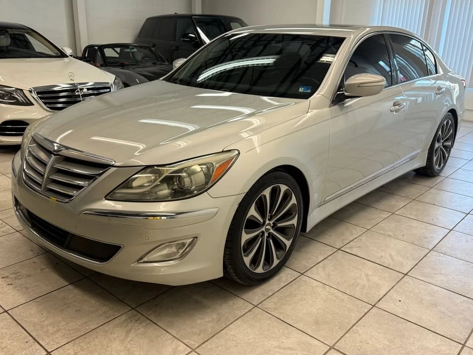 2012 Hyundai Genesis - Image 3 of 20