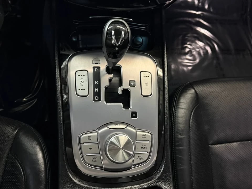 2012 Hyundai Genesis - Image 18 of 20