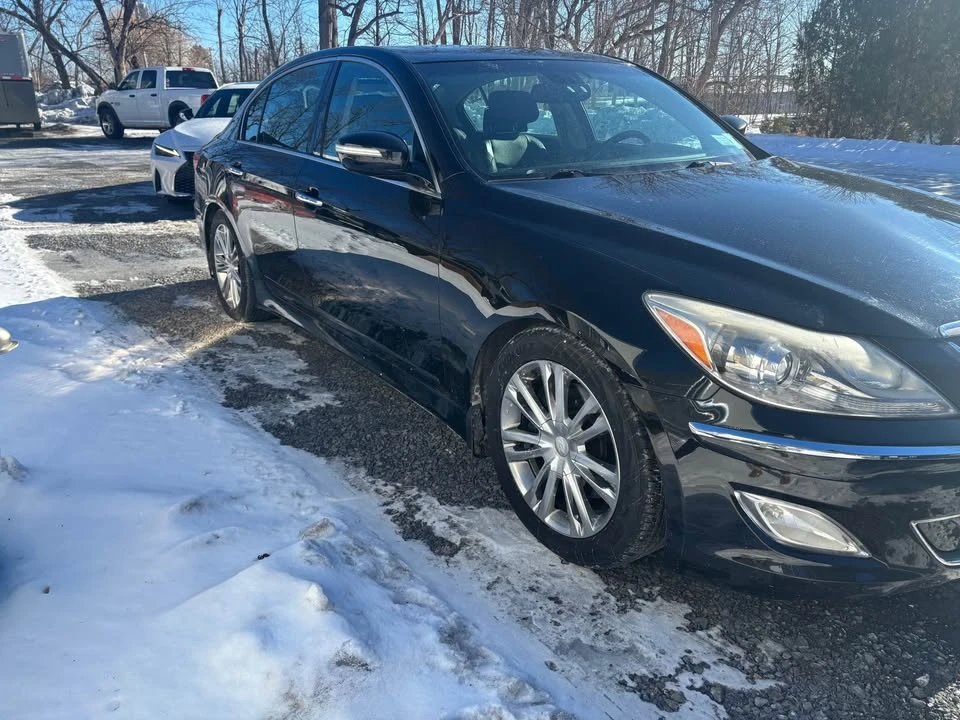 2012 Hyundai Genesis - Image 4 of 7