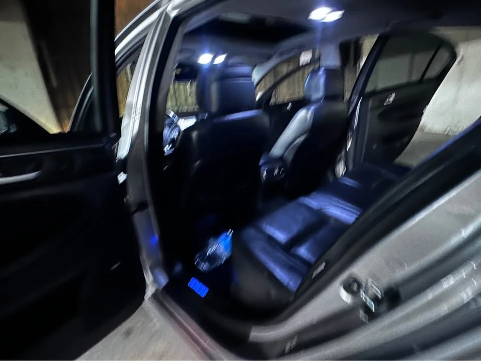 2012 Hyundai Genesis - Image 4 of 7