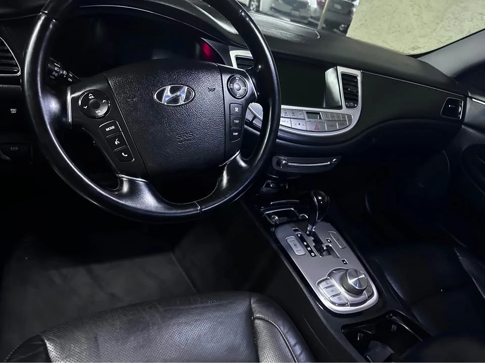 2012 Hyundai Genesis - Image 3 of 7