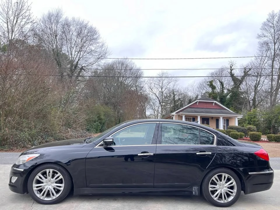 2012 Hyundai Genesis - Image 6 of 19