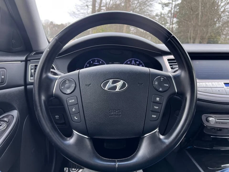 2012 Hyundai Genesis - Image 19 of 19