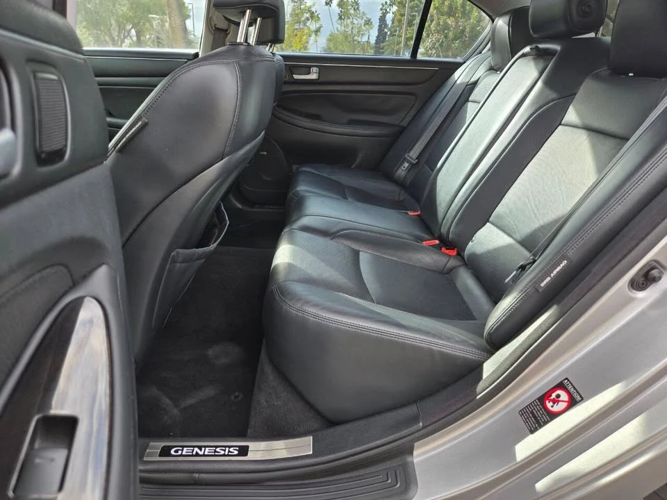 2012 Hyundai Genesis - Image 17 of 17