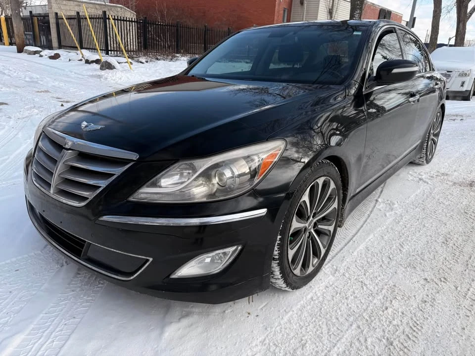 2012 Hyundai Genesis - Image 2 of 12