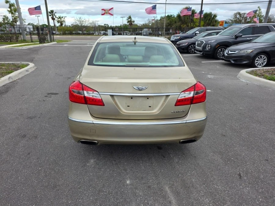2012 Hyundai Genesis - Image 6 of 12