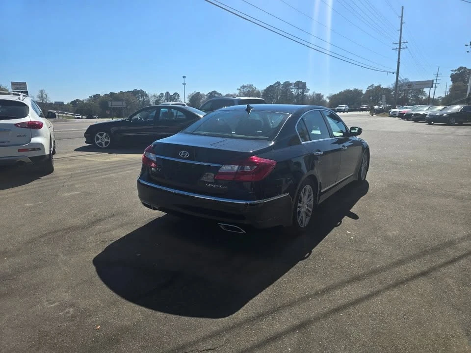 2012 Hyundai Genesis - Image 7 of 12