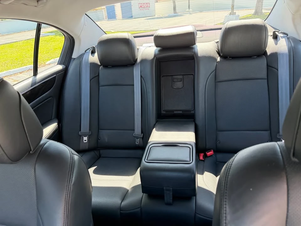 2012 Hyundai Genesis - Image 12 of 19