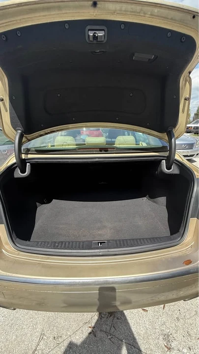 2012 Hyundai Genesis - Image 4 of 12