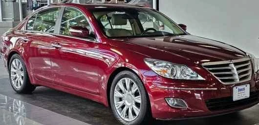2012 Hyundai Genesis - Image 9 of 10