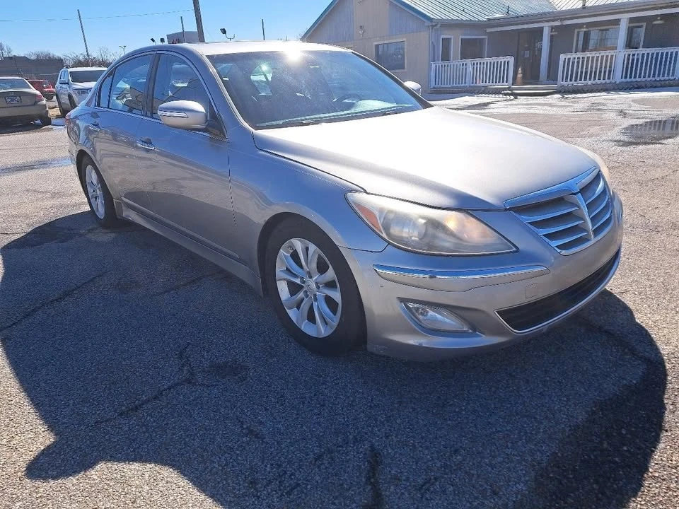 2012 Hyundai Genesis - Image 3 of 17