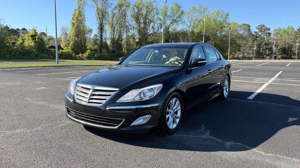 2012 Hyundai Genesis - Image 3 of 20