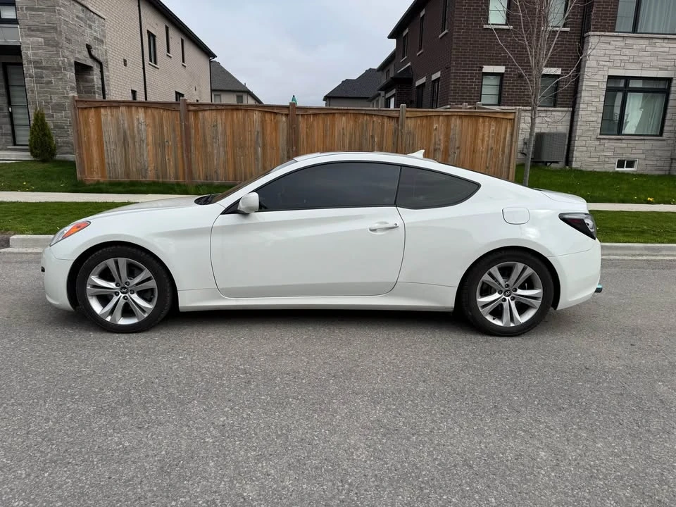 2012 Hyundai Genesis Coupe - Image 4 of 14