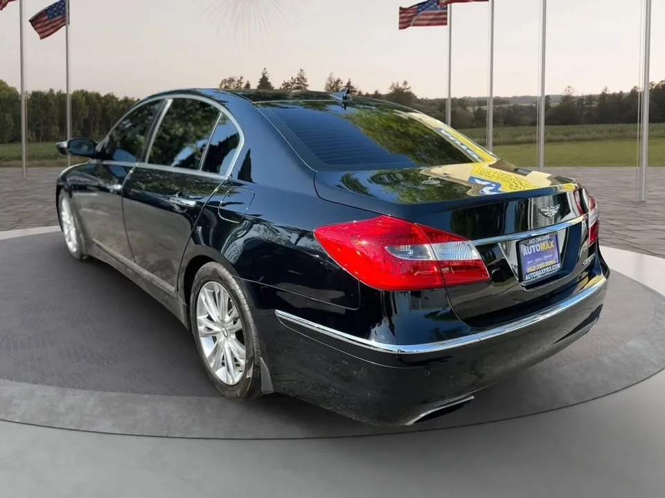 2012 Hyundai Genesis - Image 7 of 20