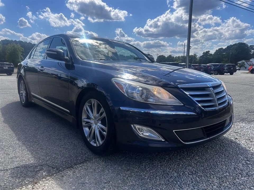 2012 Hyundai Genesis - Image 7 of 20