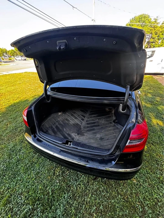 2012 Hyundai Genesis - Image 8 of 8