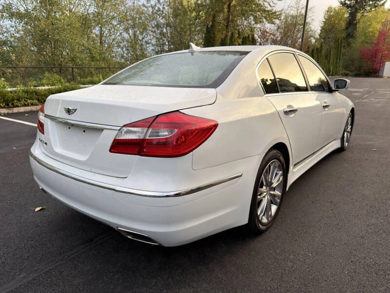 2012 Hyundai Genesis - Image 4 of 16
