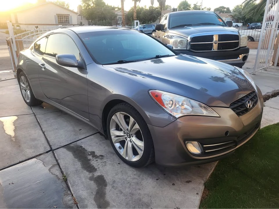 2012 Hyundai Genesis Coupe - Image 5 of 7