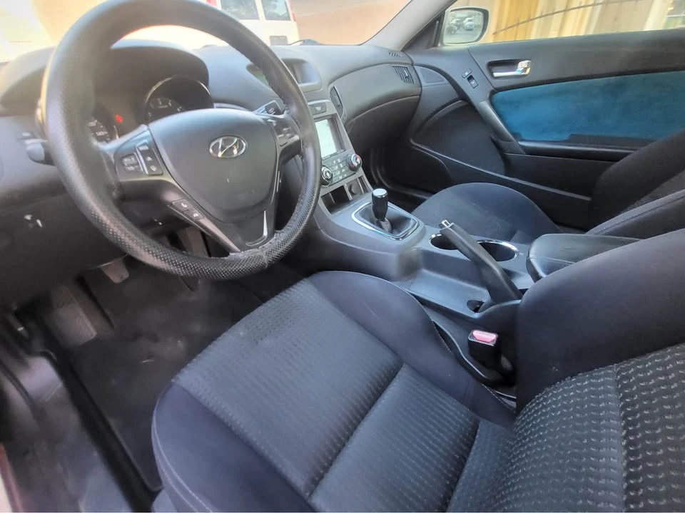 2012 Hyundai Genesis Coupe - Image 7 of 7