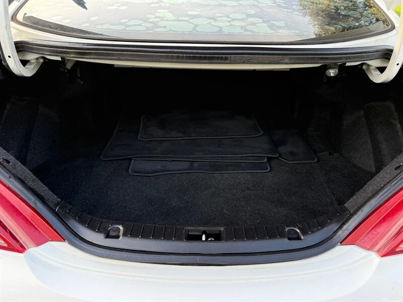 2012 Hyundai Genesis Coupe - Image 17 of 20
