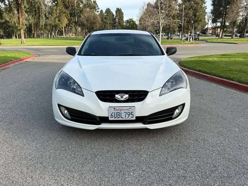 2012 Hyundai Genesis Coupe - Image 7 of 20