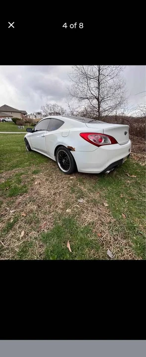 2012 Hyundai Genesis Coupe - Image 5 of 7