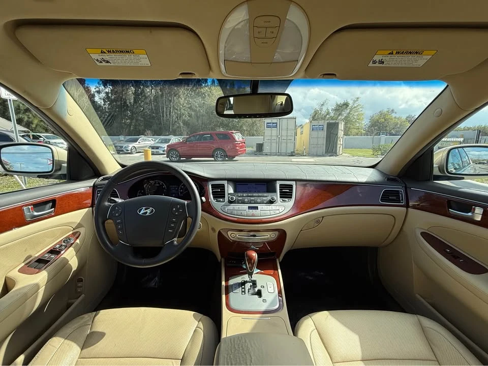 2012 Hyundai Genesis - Image 13 of 17