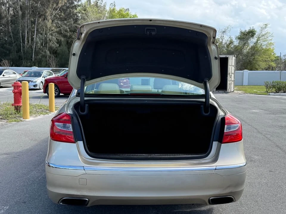 2012 Hyundai Genesis - Image 16 of 17