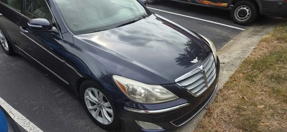 2012 Hyundai Genesis - Image 3 of 9