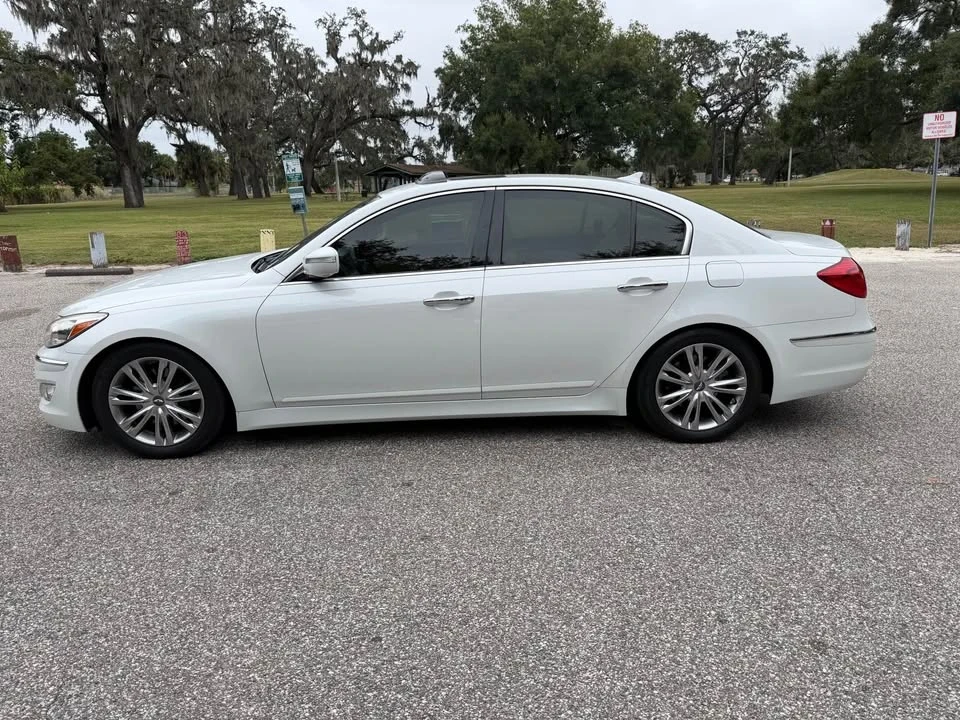2012 Hyundai Genesis - Image 3 of 18