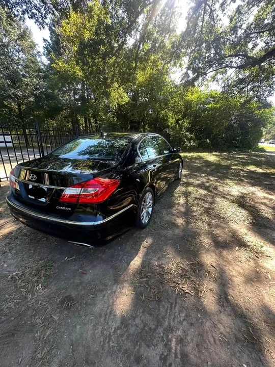 2012 Hyundai Genesis - Image 3 of 8