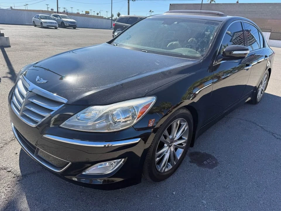 2012 Hyundai Genesis - Image 5 of 20
