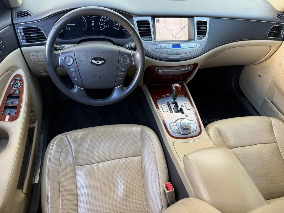 2012 Hyundai Genesis - Image 15 of 20