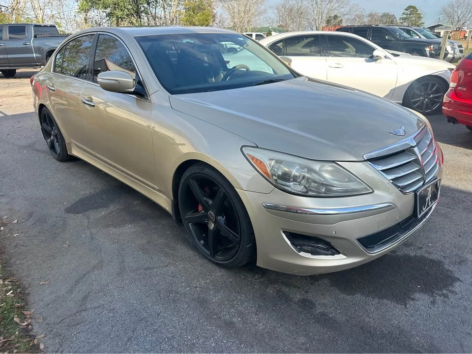 2012 Hyundai Genesis - Image 9 of 9
