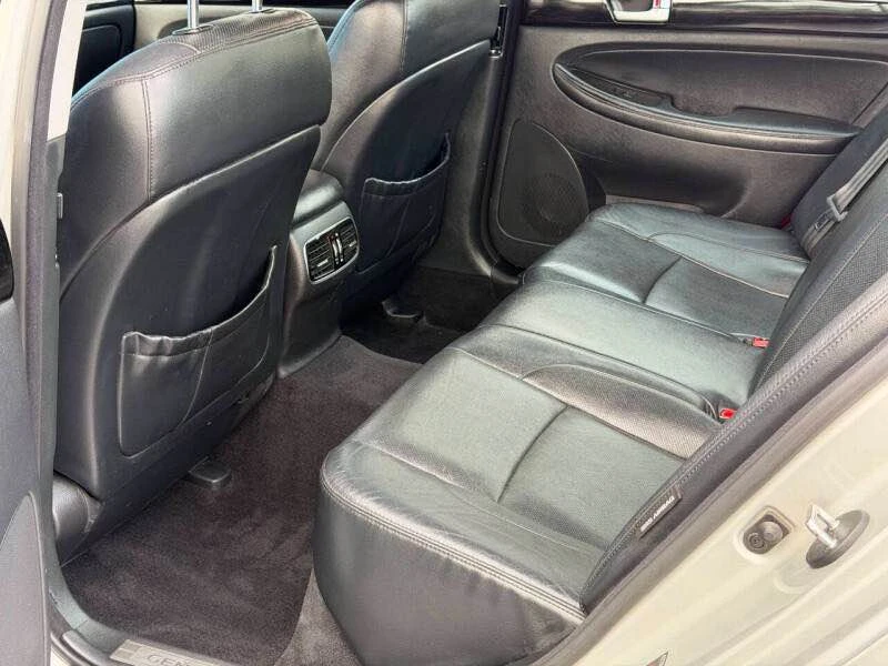 2012 Hyundai Genesis - Image 7 of 9