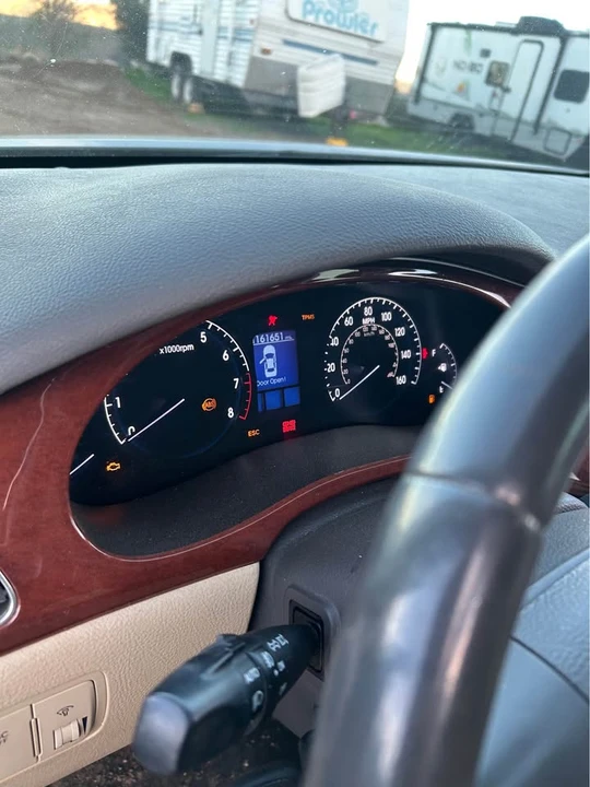 2012 Hyundai Genesis - Image 18 of 19