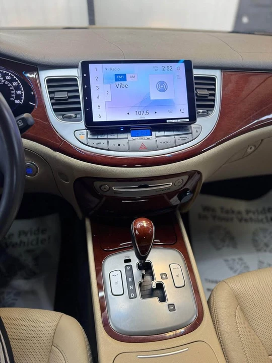 2012 Hyundai Genesis - Image 8 of 11