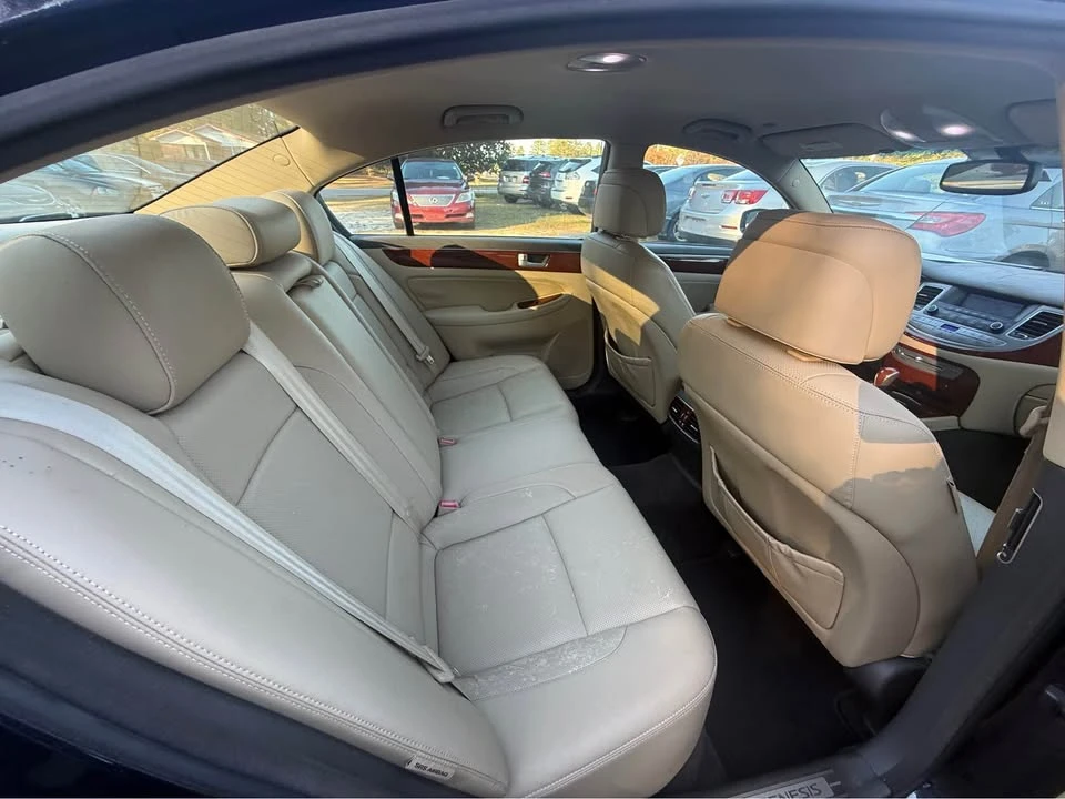 2012 Hyundai Genesis - Image 9 of 9