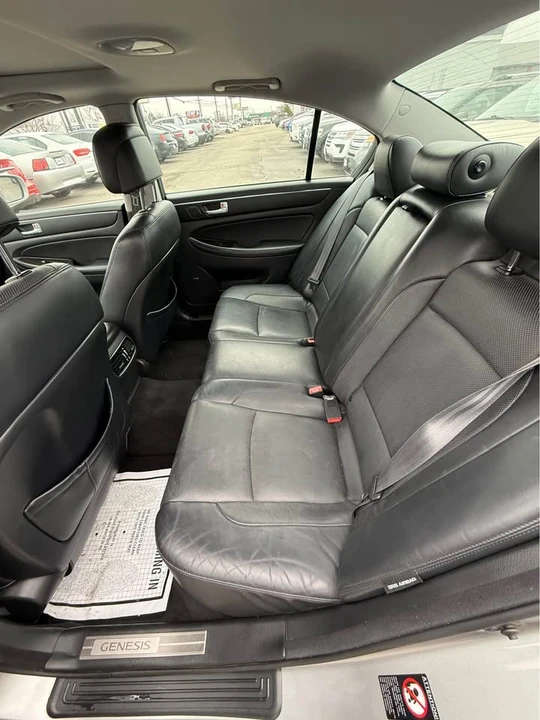 2012 Hyundai Genesis - Image 6 of 20