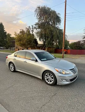 2012 Hyundai Genesis 3.8 Sedan