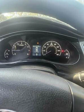 2012 Hyundai Genesis - Image 6 of 6