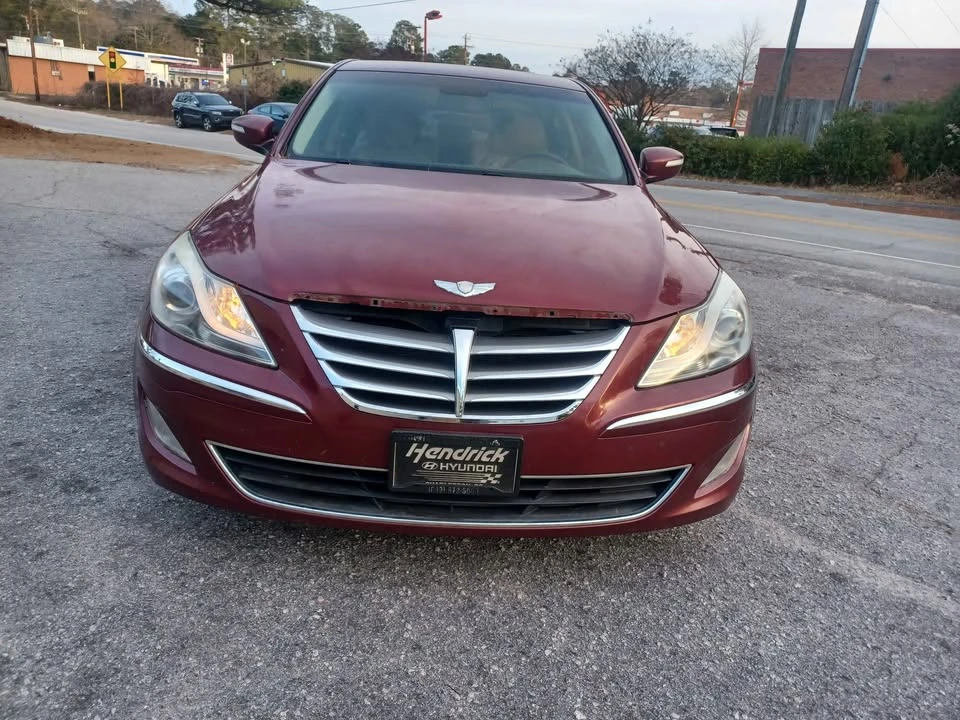 2012 Hyundai Genesis - Image 4 of 12