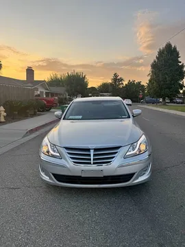 2012 Hyundai Genesis 3.8 Sedan