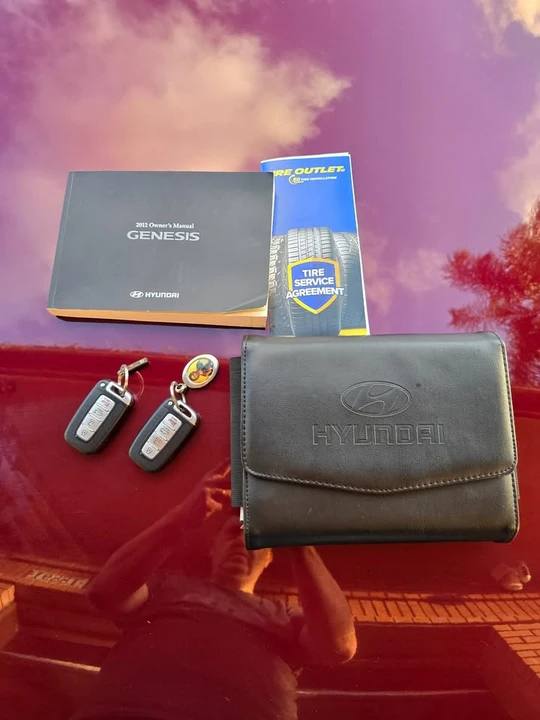 2012 Hyundai Genesis - Image 20 of 20